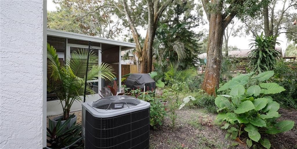 674 CHANNING DRIVE PALM HARBOR, FL 34684