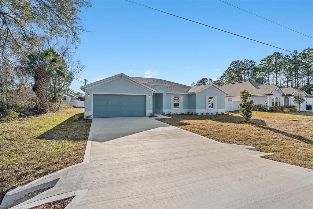 8 BIRD TREE PLACE PALM COAST, FL 32137