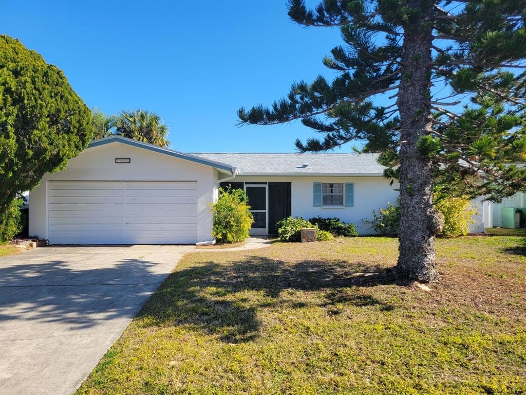 1985 COVE DRIVE LARGO, FL 33774