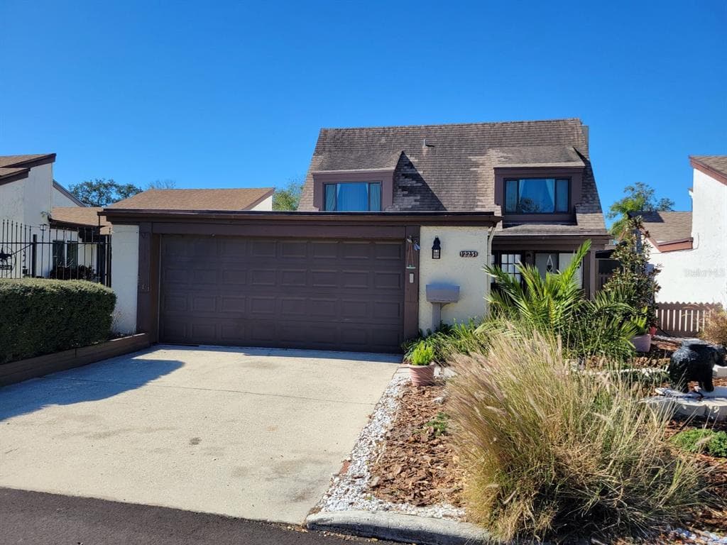 12231 MAGNOLIA GROVE LANE HUDSON, FL 34667