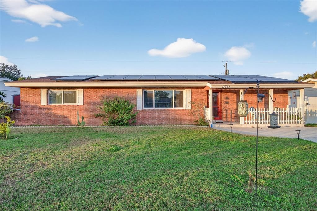 11761 80TH AVENUE SEMINOLE, FL 33772