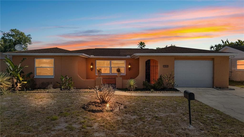 1164 CHELSEA LANE HOLIDAY, FL 34691