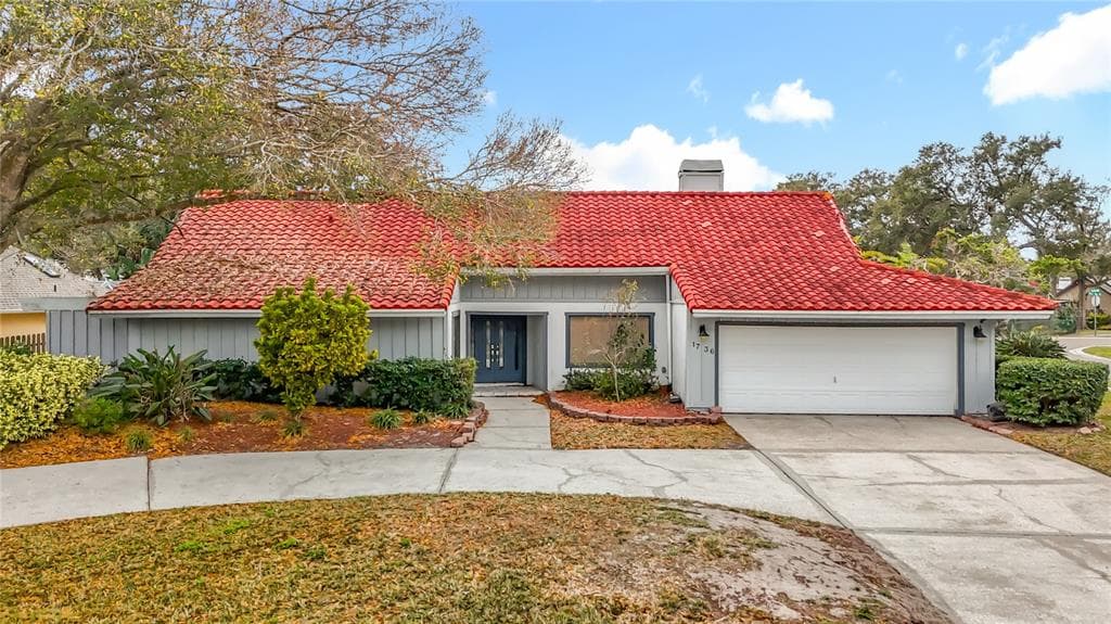 1736 PINE CREEK COURT SAFETY HARBOR, FL 34695