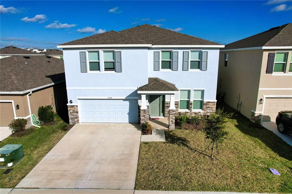 2518 WARREN ACRES BOULEVARD WESLEY CHAPEL, FL 33543