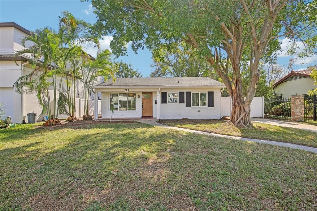 456 MARMORA AVENUE TAMPA, FL 33606