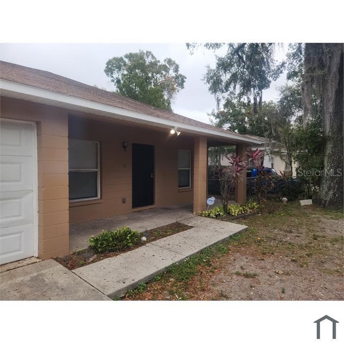 3206 E MOHAWK AVENUE TAMPA, FL 33610