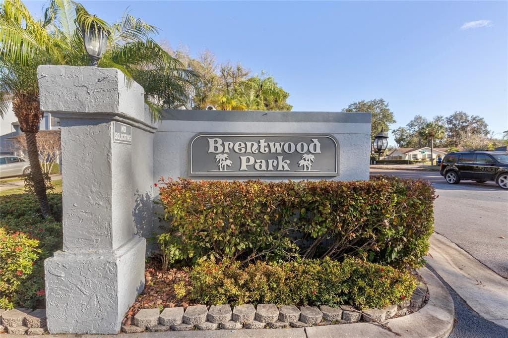 4138 BRENTWOOD PARK CIRCLE TAMPA, FL 33624