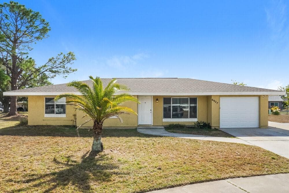 6927 ROSLYN COURT NORTH PORT, FL 34287