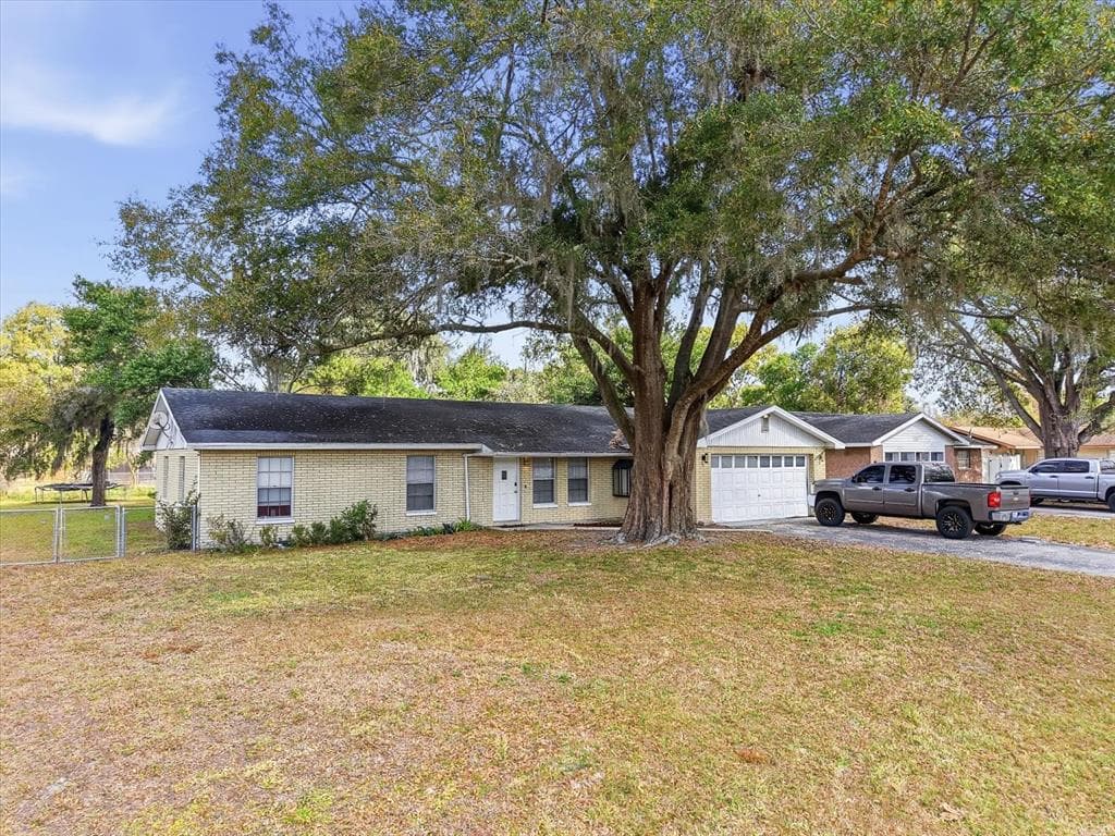 20621 ARTHUR COURT LUTZ, FL 33558