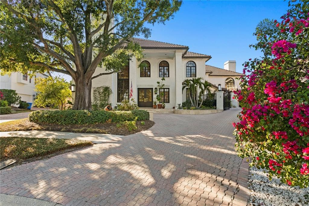 7313 PELICAN ISLAND DRIVE TAMPA, FL 33634