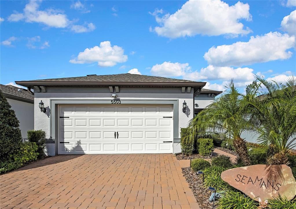 5503 BLUE CRUSH BEND LAND O LAKES, FL 34638