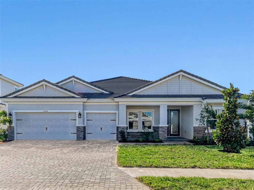 4328 SPRINGHOUSE CIRCLE LAKEWOOD RANCH, FL 34211