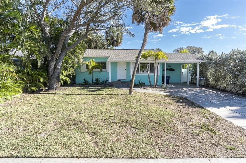 518 77TH AVENUE ST PETE BEACH, FL 33706