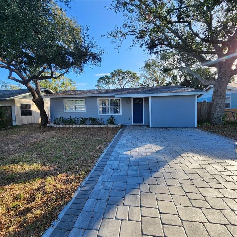 4407 73RD STREET N ST PETERSBURG, FL 33709