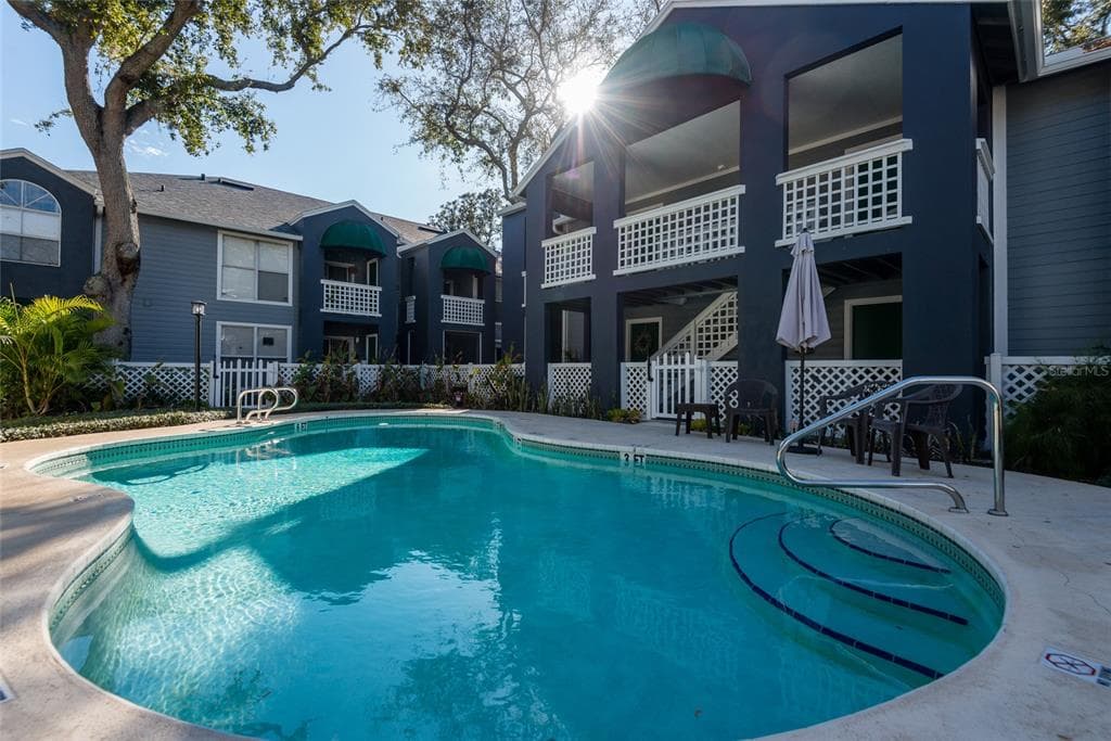 606 S ALBANY AVENUE UNIT 9 TAMPA, FL 33606