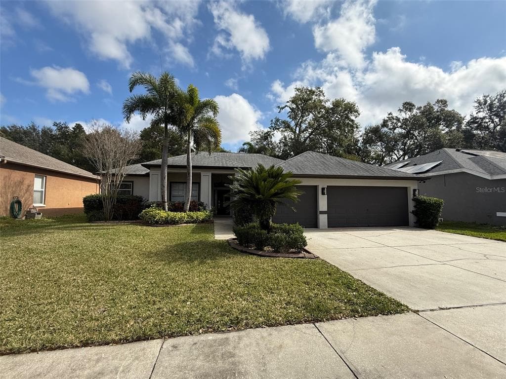 1146 LUMSDEN TRACE CIRCLE VALRICO, FL 33594