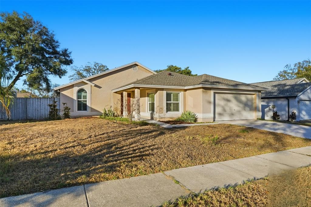 939 SANDYWOOD DRIVE