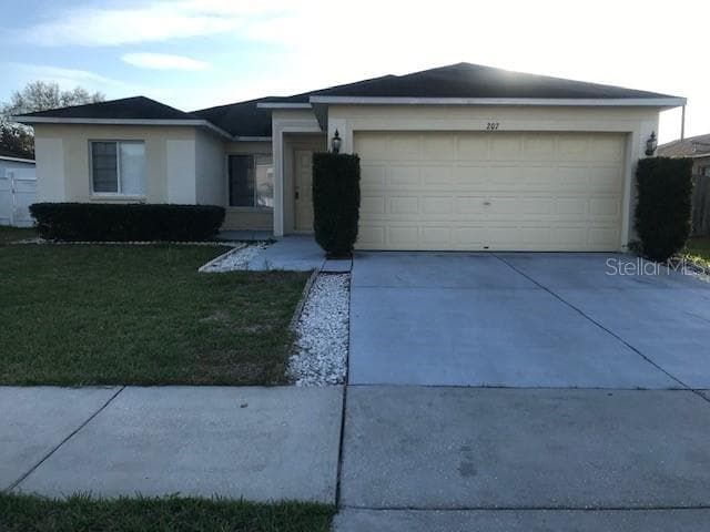 207 ABIGAIL ROAD PLANT CITY, FL 33563