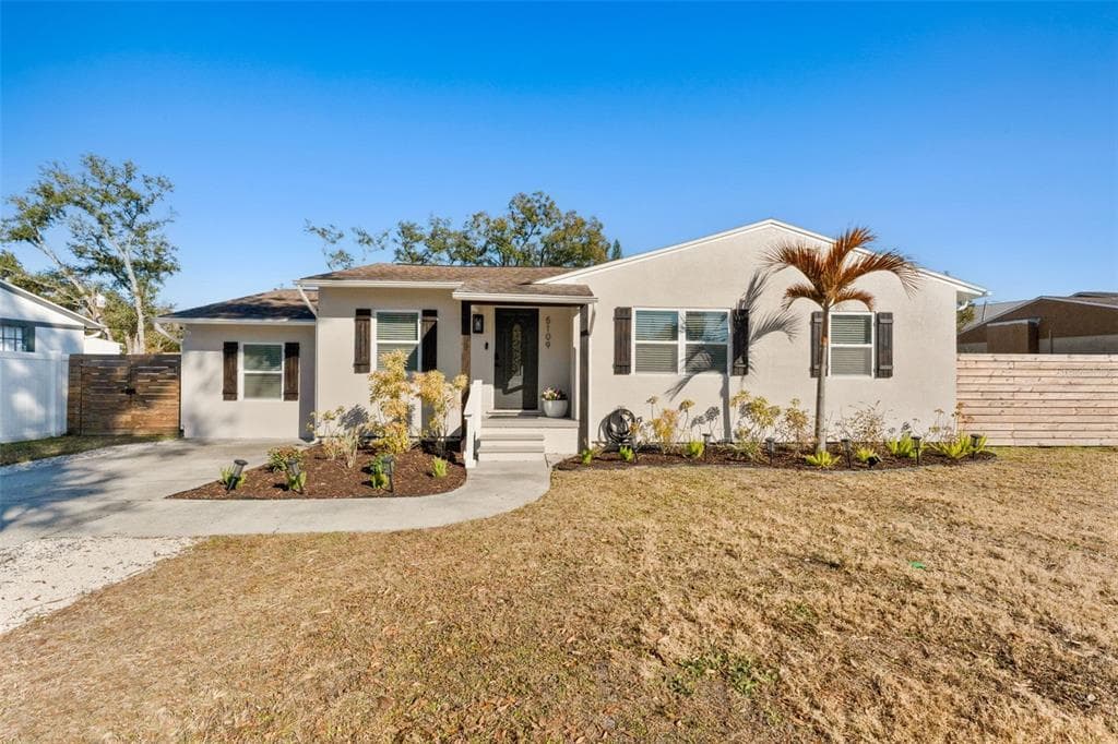 5109 N ROME AVENUE TAMPA, FL 33603