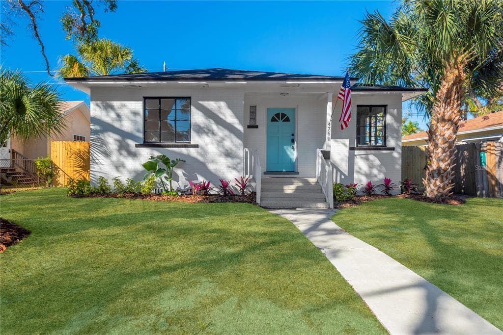 4751 1ST AVENUE S ST PETERSBURG, FL 33711