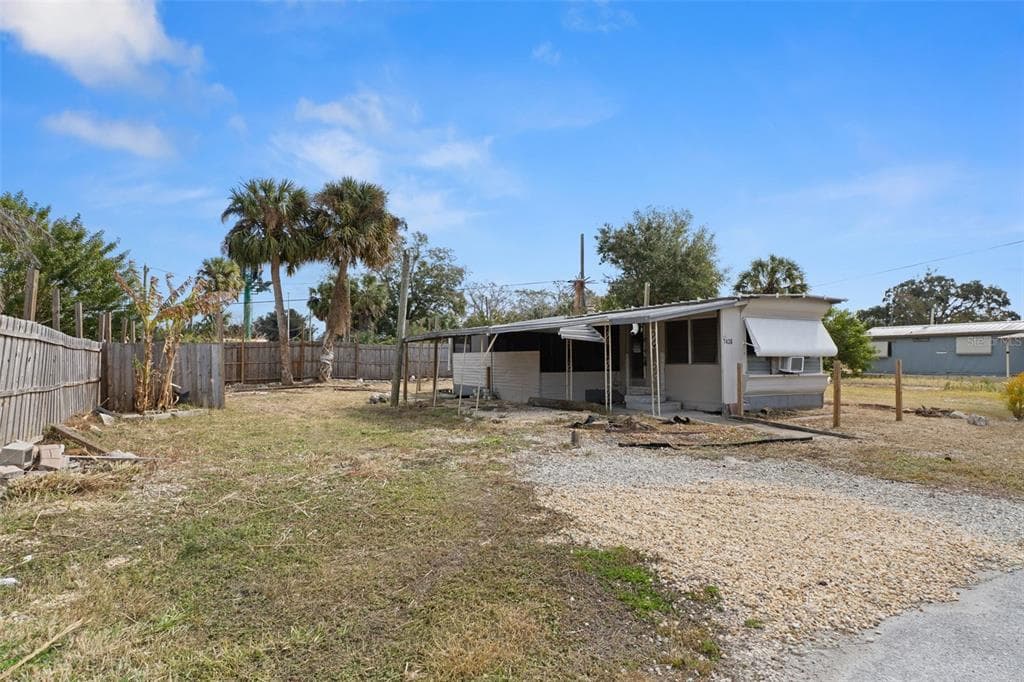 7436 VAGABOND DRIVE