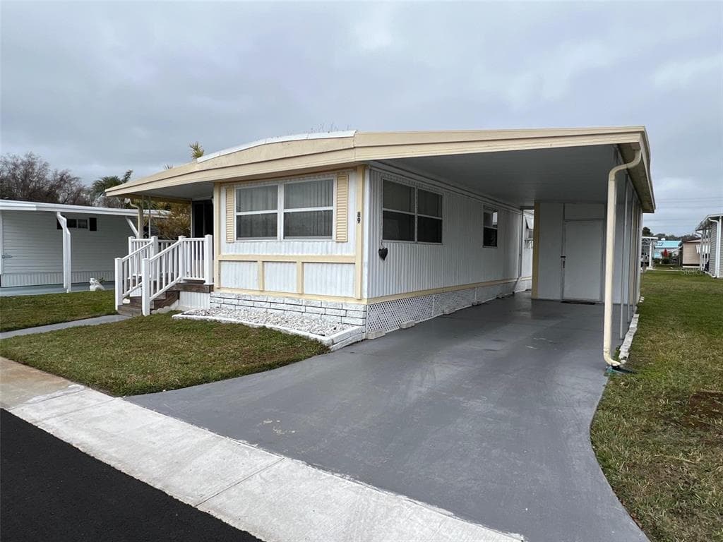 11300 124TH AVENUE UNIT 89 LARGO, FL 33778