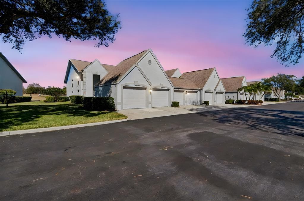 6707 STONE RIVER ROAD UNIT 101 BRADENTON, FL 34203
