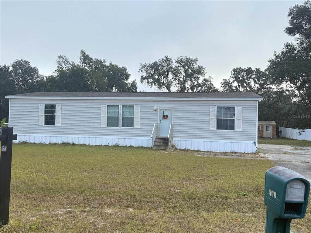 8617 INDIAN RIDGE WAY LAKELAND, FL 33810