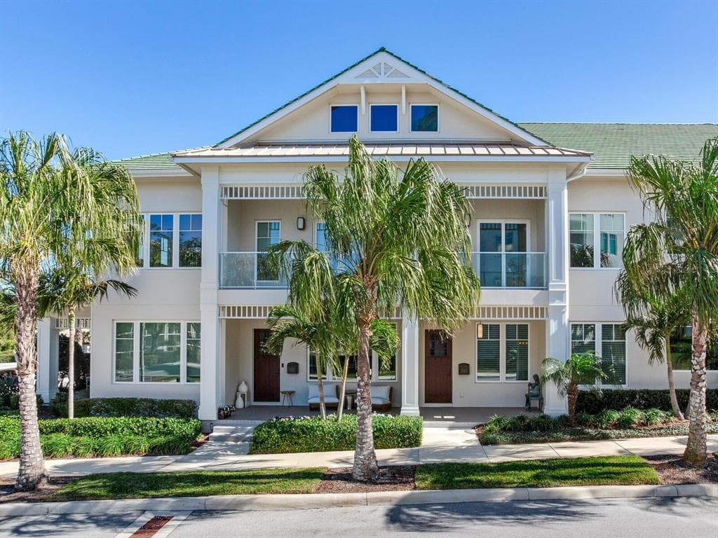 15 PALM TERRACE UNIT 502 BELLEAIR, FL 33756