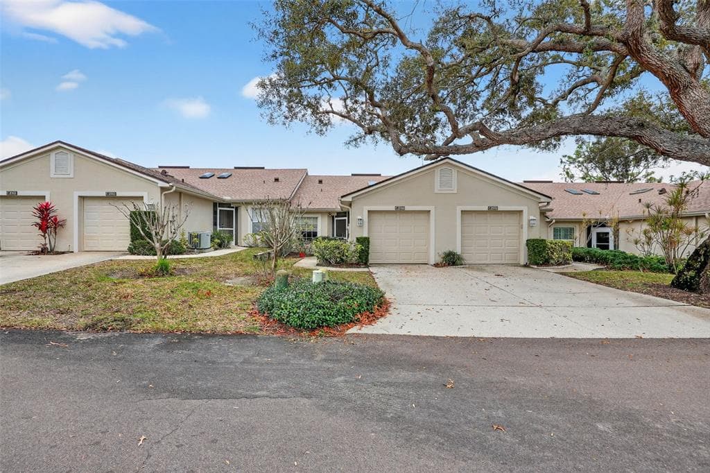 4207 CHESTERFIELD CIRCLE PALM HARBOR, FL 34683