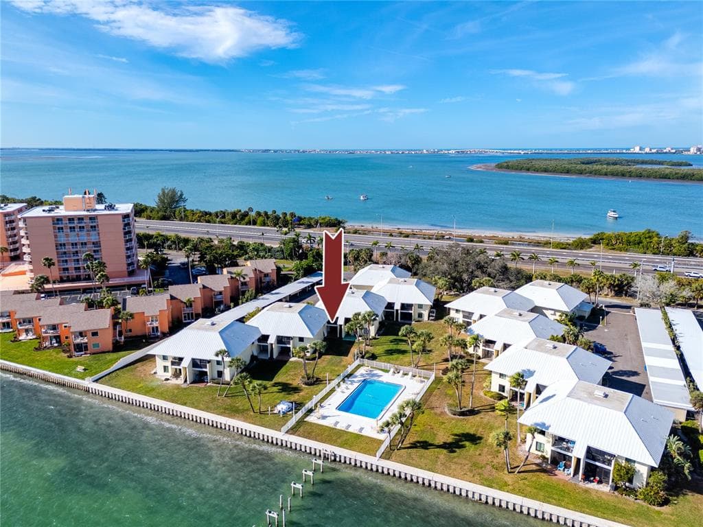 7310 SUNSHINE SKYWAY LANE S UNIT 116 ST PETERSBURG, FL 33711