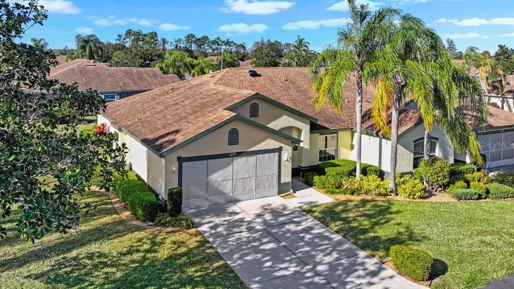 1025 NEW WINSOR LOOP UNIT 28 SUN CITY CENTER, FL 33573