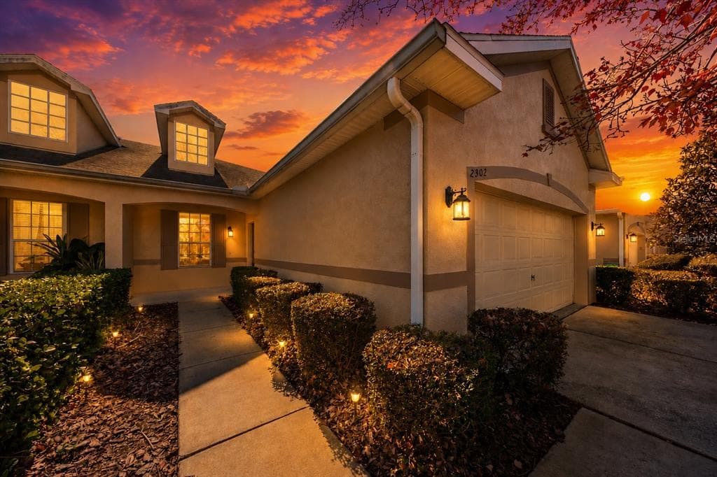2302 BARRACUDA COURT HOLIDAY, FL 34691