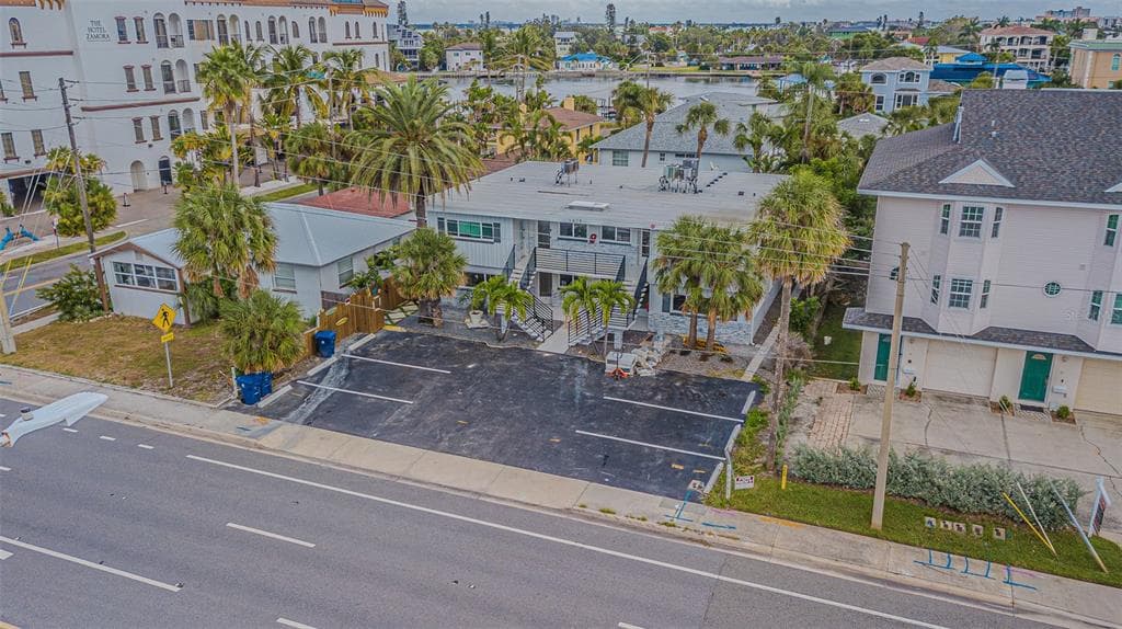 3675 GULF BOULEVARD UNIT 3 ST PETE BEACH, FL 33706