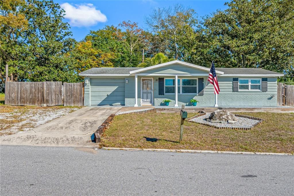 3412 PETERBOROUGH STREET HOLIDAY, FL 34690