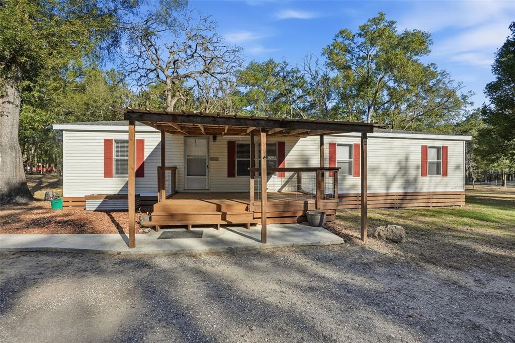 27047 HIAWATHA BOULEVARD BROOKSVILLE, FL 34601