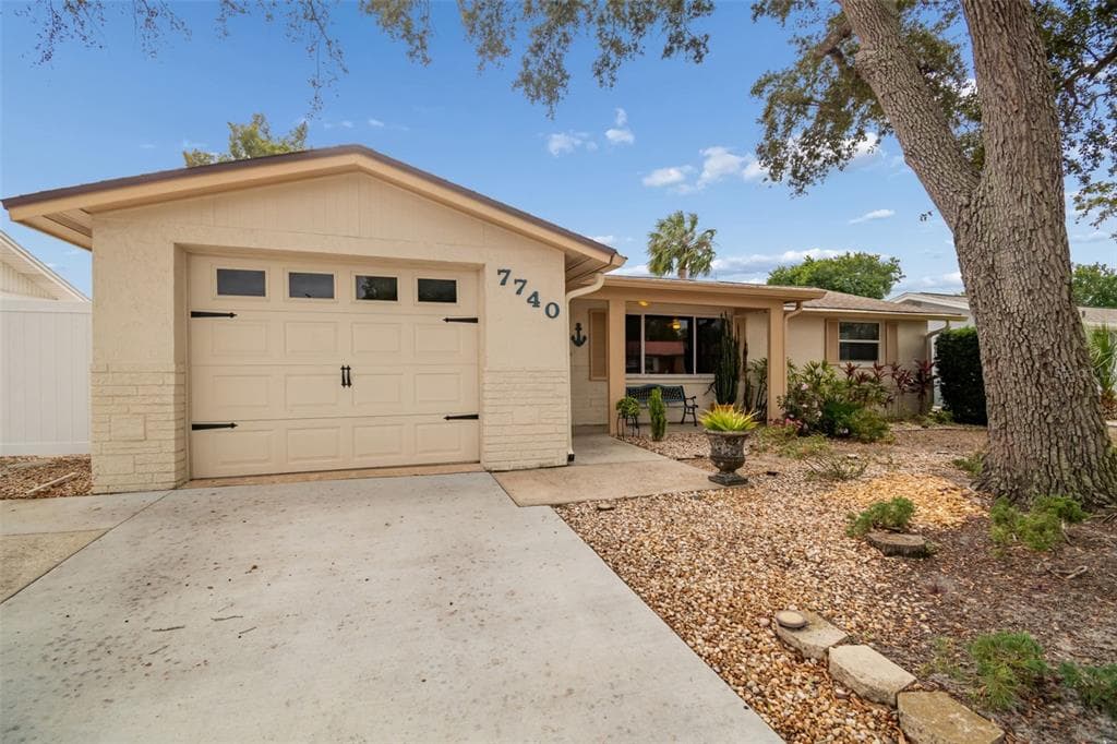 7740 HAWTHORN DRIVE PORT RICHEY, FL 34668