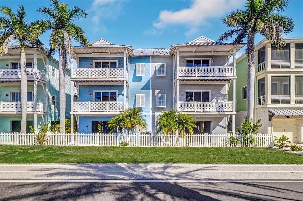 19134 WHISPERING PINES DRIVE INDIAN SHORES, FL 33785