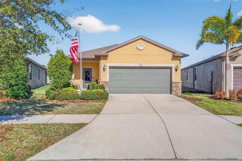 1712 PASSAGE KEY LANE RUSKIN, FL 33570