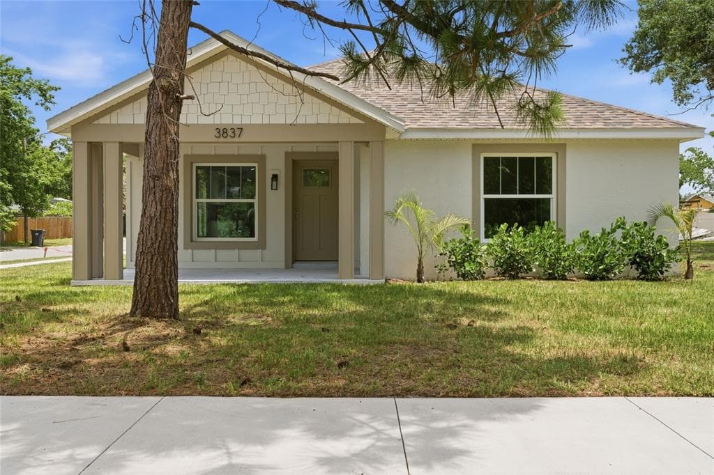 3837 44TH AVENUE N ST PETERSBURG, FL 33714