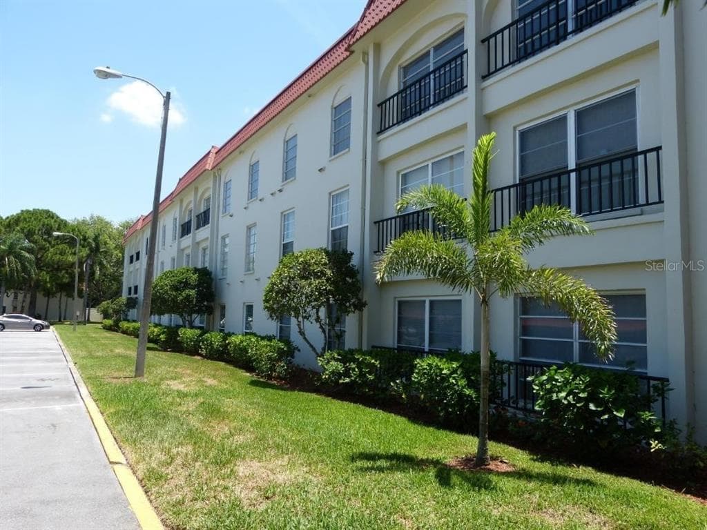 2700 BAYSHORE BOULEVARD UNIT 3310