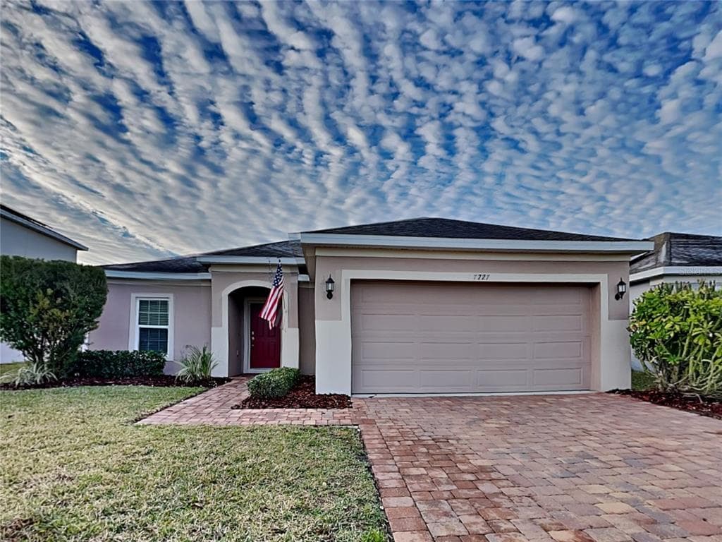 727 BENJAMIN TRAIL DAVENPORT, FL 33837