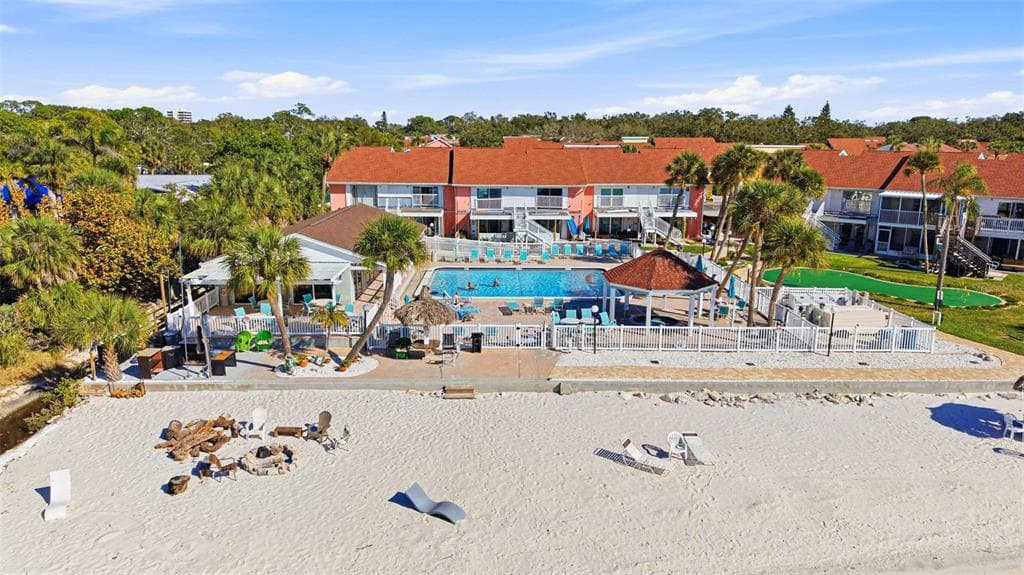 3775 40TH LANE S UNIT G ST PETERSBURG, FL 33711