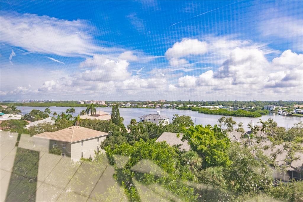 1200 E PEPPERTREE LANE UNIT 602 SARASOTA, FL 34242