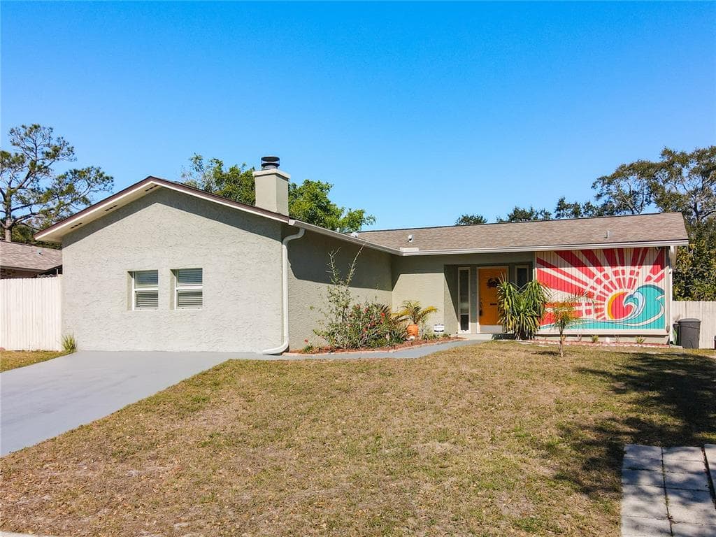 1210 CROSSBOW LANE TARPON SPRINGS, FL 34689