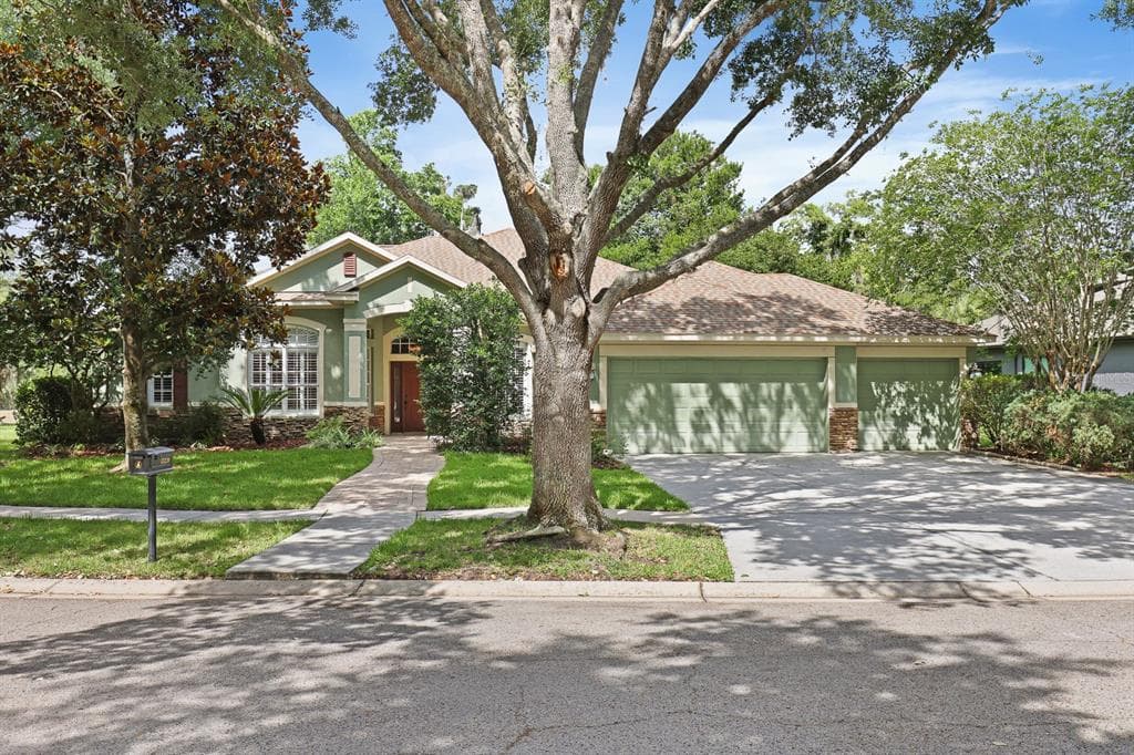 15239 KESTRELRISE DRIVE LITHIA, FL 33547