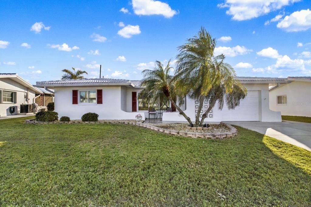 14128 87TH AVENUE SEMINOLE, FL 33776
