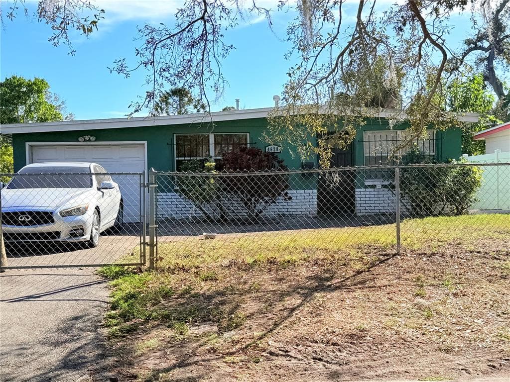 4628 16TH AVENUE S ST PETERSBURG, FL 33711