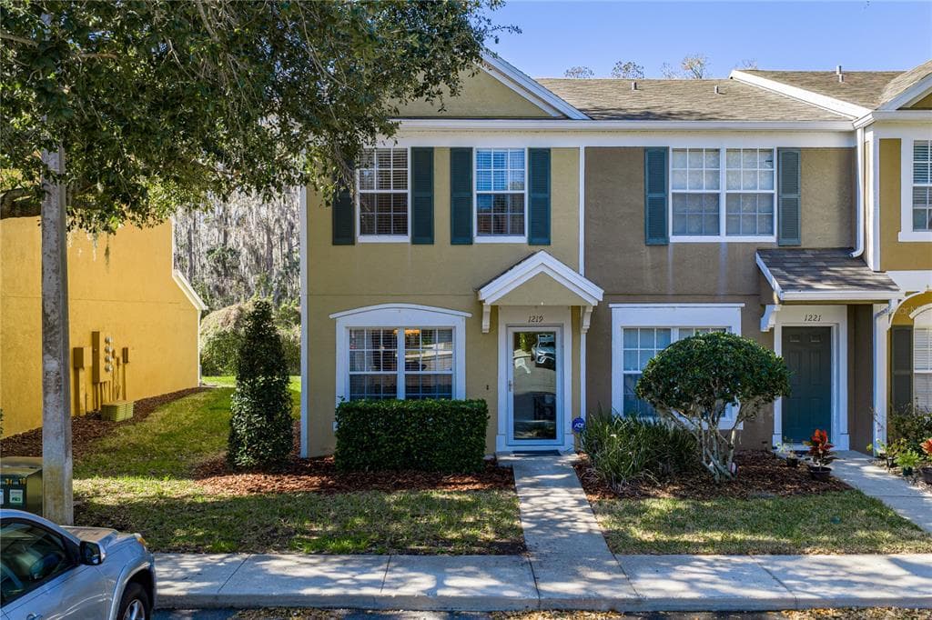 1219 KENNEWICK COURT WESLEY CHAPEL, FL 33543