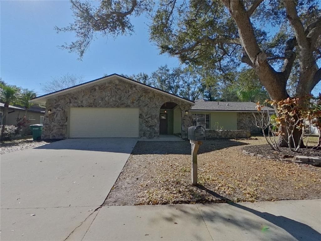 3133 SWAN LANE SAFETY HARBOR, FL 34695